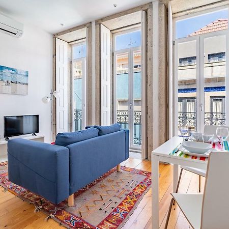 Bright Apartment • Downtown Порту Екстер'єр фото