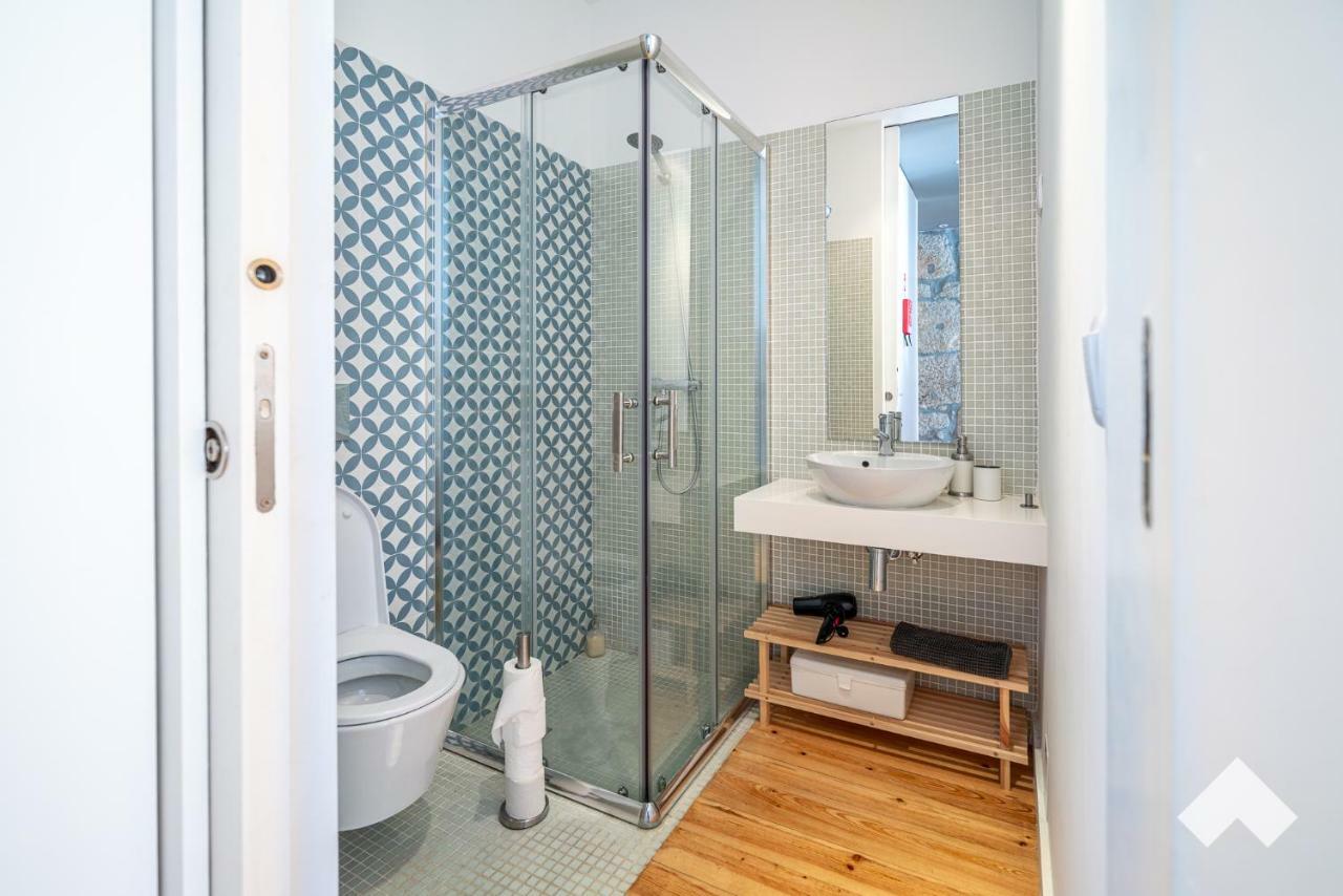 Bright Apartment • Downtown Порту Екстер'єр фото