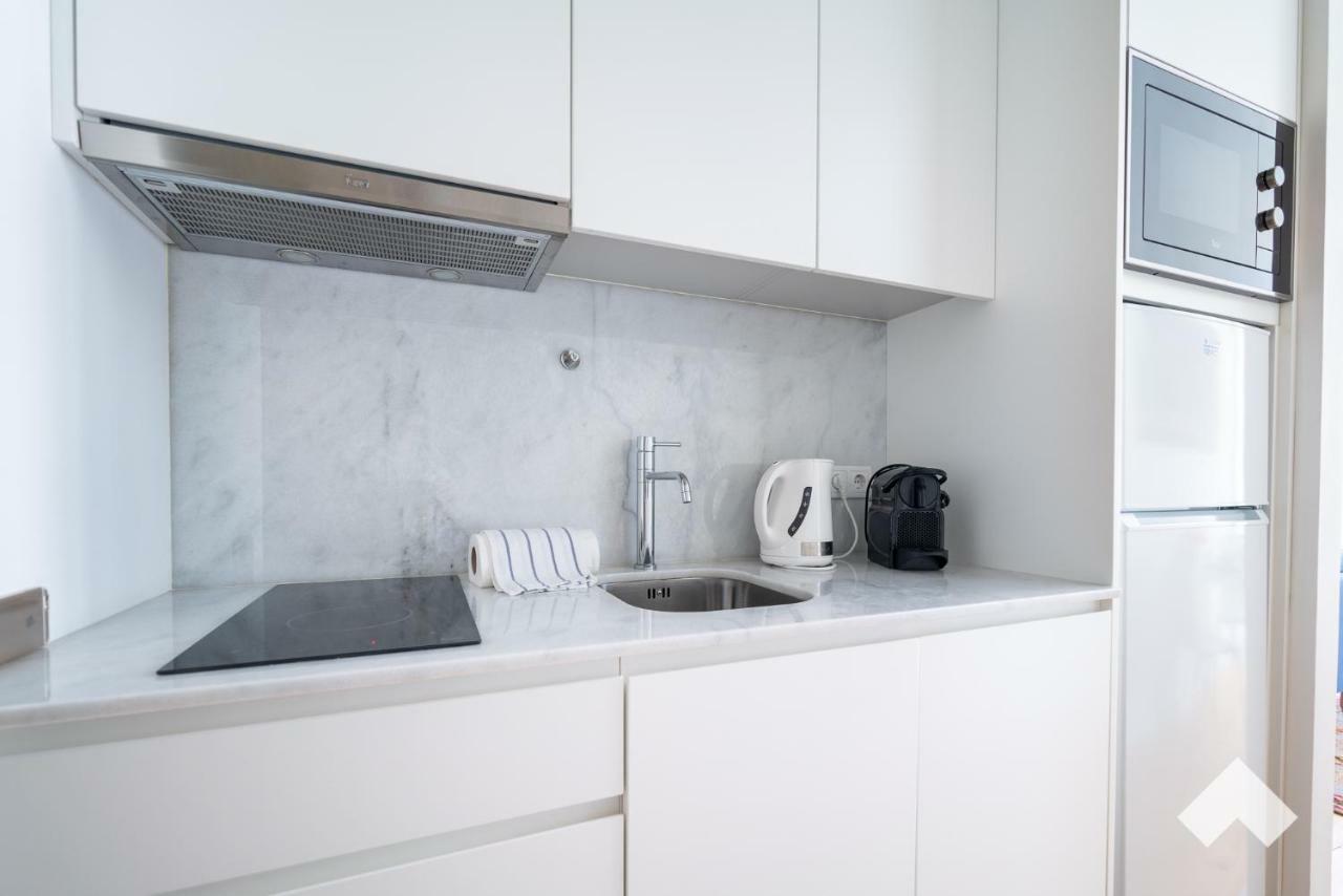 Bright Apartment • Downtown Порту Екстер'єр фото